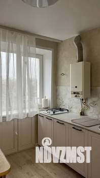 1-к квартира, посуточно, 38м2, 5/5 этаж