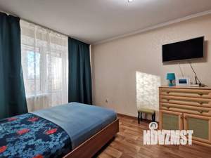 1-к квартира, посуточно, 48м2, 5/16 этаж