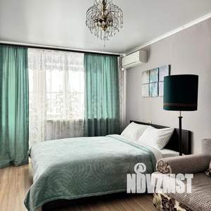 1-к квартира, посуточно, 34м2, 7/9 этаж