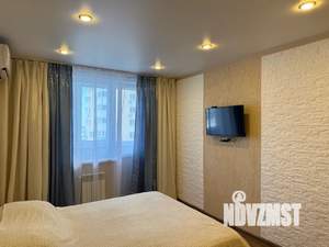 1-к квартира, посуточно, 36м2, 14/25 этаж