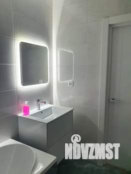 Студия квартира, посуточно, 45м2, 18/24 этаж