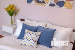 2-к квартира, посуточно, 47м2, 1/1 этаж