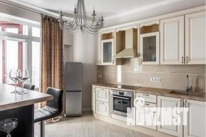 1-к квартира, посуточно, 44м2, 26/33 этаж