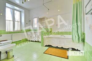 3-к квартира, на длительный срок, 100м2, 1/3 этаж