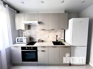 1-к квартира, посуточно, 38м2, 3/9 этаж