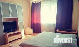 1-к квартира, посуточно, 41м2, 13/19 этаж