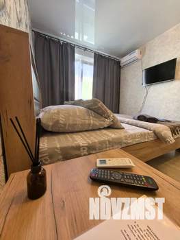 1-к квартира, посуточно, 35м2, 1/3 этаж