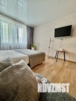 1-к квартира, посуточно, 40м2, 7/26 этаж