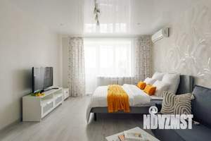 1-к квартира, посуточно, 44м2, 6/10 этаж