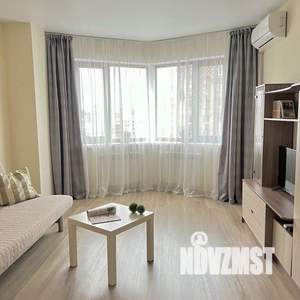 1-к квартира, посуточно, 55м2, 1/1 этаж