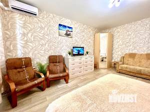 1-к квартира, посуточно, 48м2, 2/19 этаж