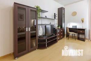 1-к квартира, посуточно, 52м2, 1/1 этаж