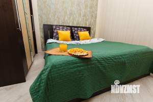 Студия квартира, посуточно, 45м2, 6/18 этаж