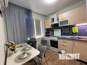 2-к квартира, посуточно, 48м2, 9/9 этаж