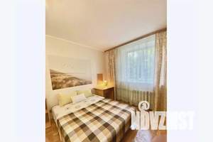 1-к квартира, посуточно, 50м2, 2/9 этаж