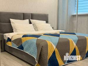 1-к квартира, посуточно, 45м2, 3/25 этаж