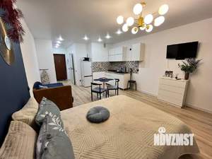 Студия квартира, посуточно, 33м2, 5/25 этаж