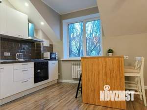 Студия квартира, посуточно, 42м2, 4/4 этаж