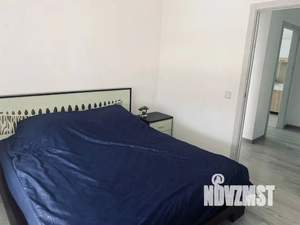 1-к квартира, посуточно, 64м2, 1/1 этаж