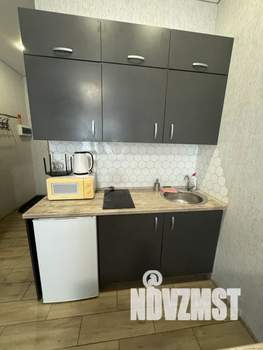 Студия квартира, посуточно, 25м2, 1/5 этаж