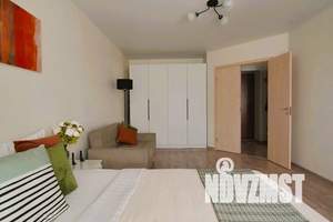 1-к квартира, посуточно, 38м2, 3/10 этаж