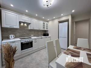 1-к квартира, посуточно, 40м2, 12/23 этаж