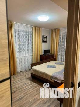 1-к квартира, посуточно, 50м2, 1/1 этаж