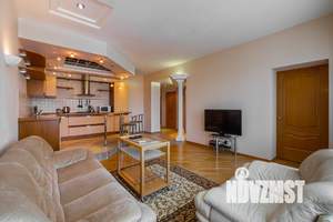 1-к квартира, посуточно, 62м2, 1/1 этаж