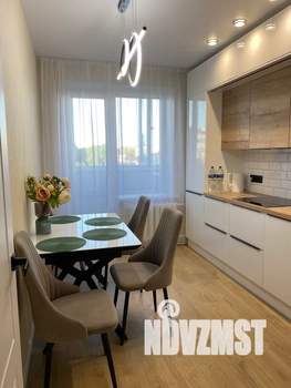 2-к квартира, посуточно, 63м2, 4/16 этаж