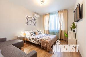 1-к квартира, посуточно, 42м2, 15/18 этаж