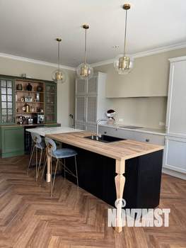 5-к квартира, на длительный срок, 250м2, 3/3 этаж