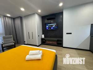 Студия квартира, посуточно, 33м2, 24/25 этаж