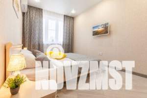 1-к квартира, посуточно, 35м2, 10/25 этаж