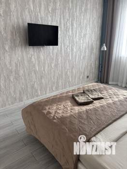 1-к квартира, посуточно, 46м2, 1/1 этаж