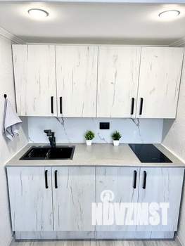 1-к квартира, посуточно, 35м2, 1/3 этаж