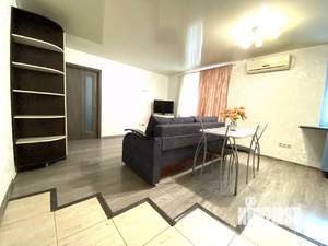 2-к квартира, посуточно, 47м2, 1/3 этаж