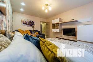 1-к квартира, посуточно, 44м2, 6/18 этаж