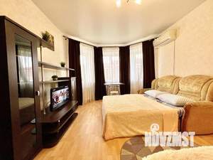 1-к квартира, посуточно, 43м2, 1/1 этаж