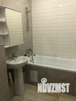 Студия квартира, посуточно, 40м2, 9/17 этаж