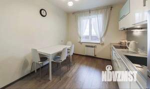 1-к квартира, посуточно, 54м2, 1/1 этаж