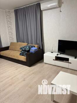 1-к квартира, посуточно, 44м2, 1/19 этаж