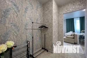 1-к квартира, посуточно, 35м2, 7/25 этаж