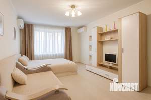 1-к квартира, посуточно, 33м2, 4/9 этаж