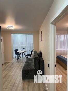 1-к квартира, посуточно, 38м2, 8/10 этаж