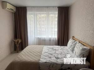 1-к квартира, посуточно, 38м2, 2/9 этаж