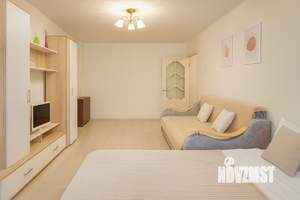 1-к квартира, посуточно, 33м2, 4/9 этаж