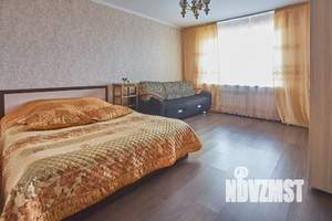 1-к квартира, посуточно, 42м2, 8/10 этаж
