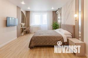 1-к квартира, посуточно, 62м2, 11/24 этаж