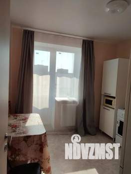 1-к квартира, посуточно, 37м2, 9/9 этаж