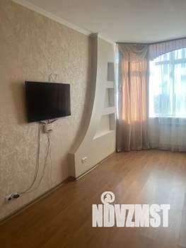 1-к квартира, посуточно, 50м2, 13/18 этаж